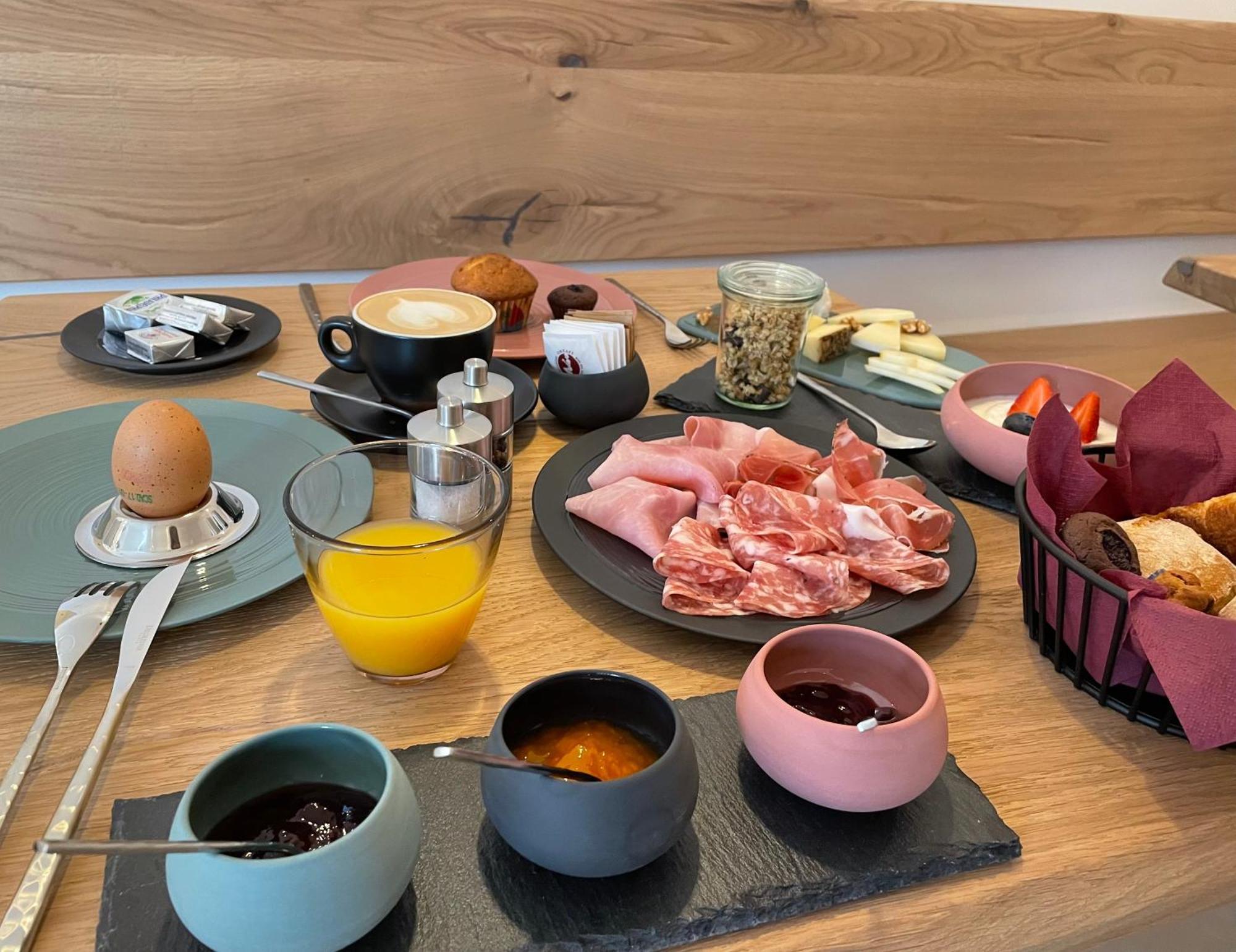 B&B Nalu Арко Екстериор снимка