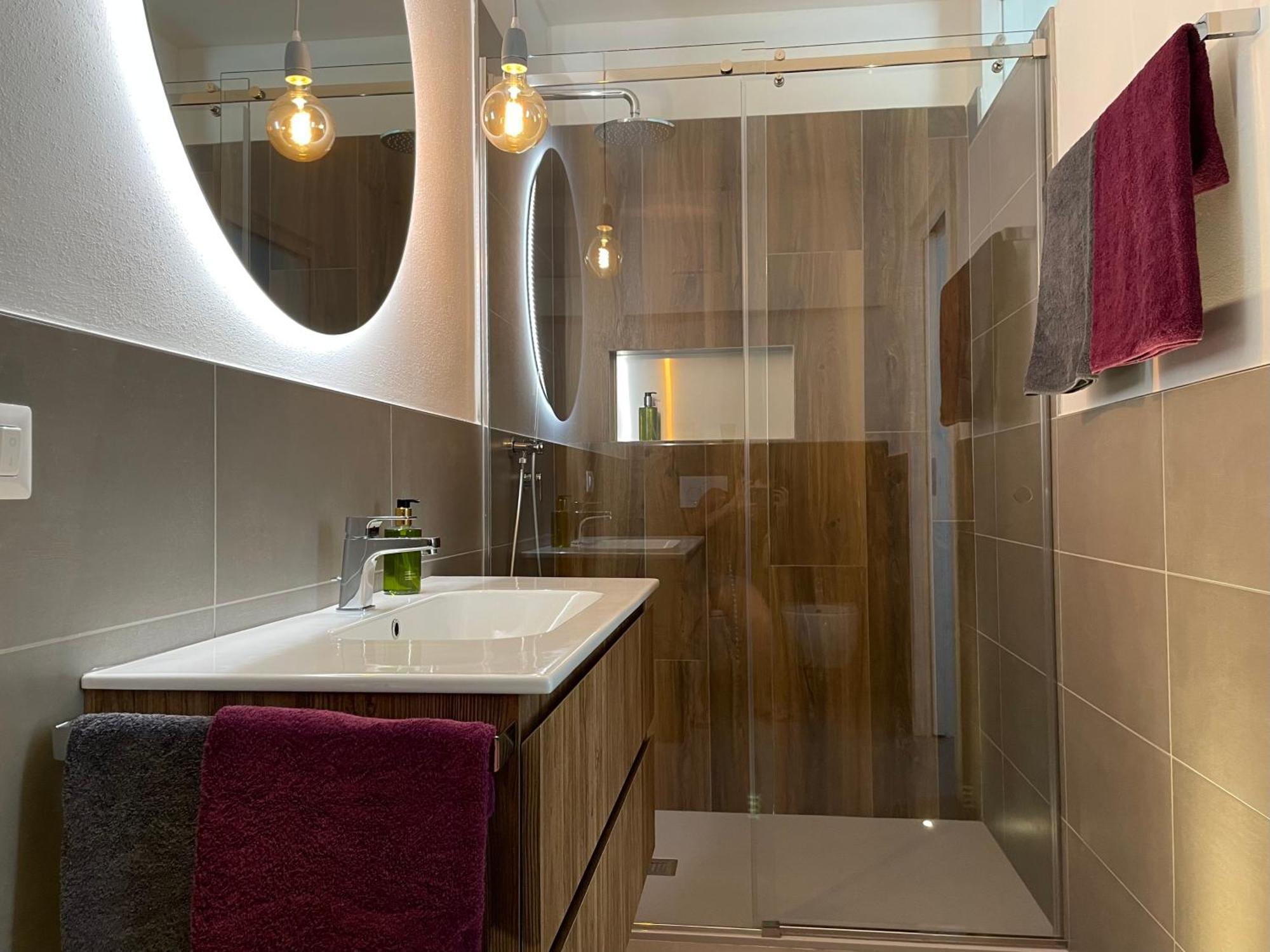 B&B Nalu Арко Екстериор снимка